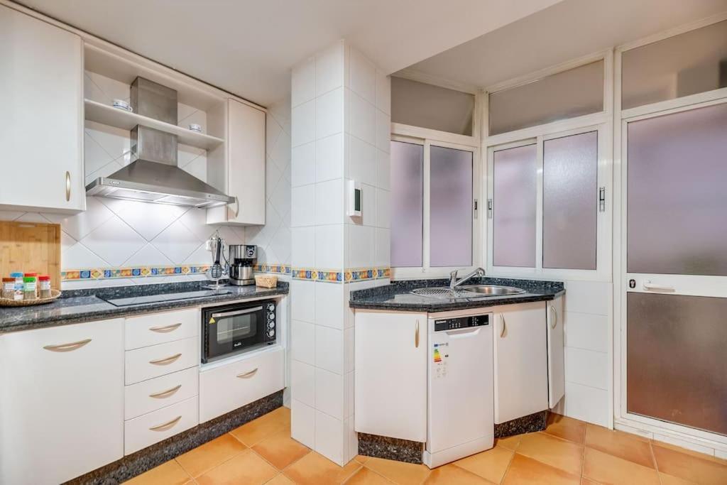 Encantador Apartamento Cerca Del Mar Malaga Zewnętrze zdjęcie